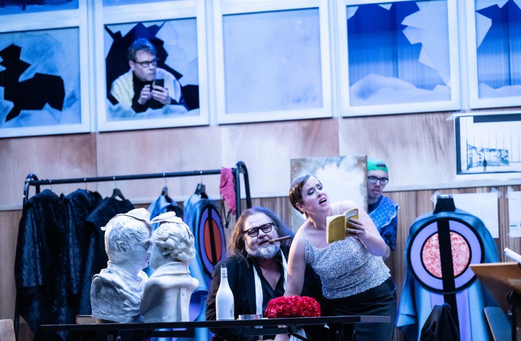 Jörn Eichler (Licht), Uwe Schenker-Primus (Adam Richter), Anna Schoeck (Eve), Leon Kohlstadt © Sandra Then