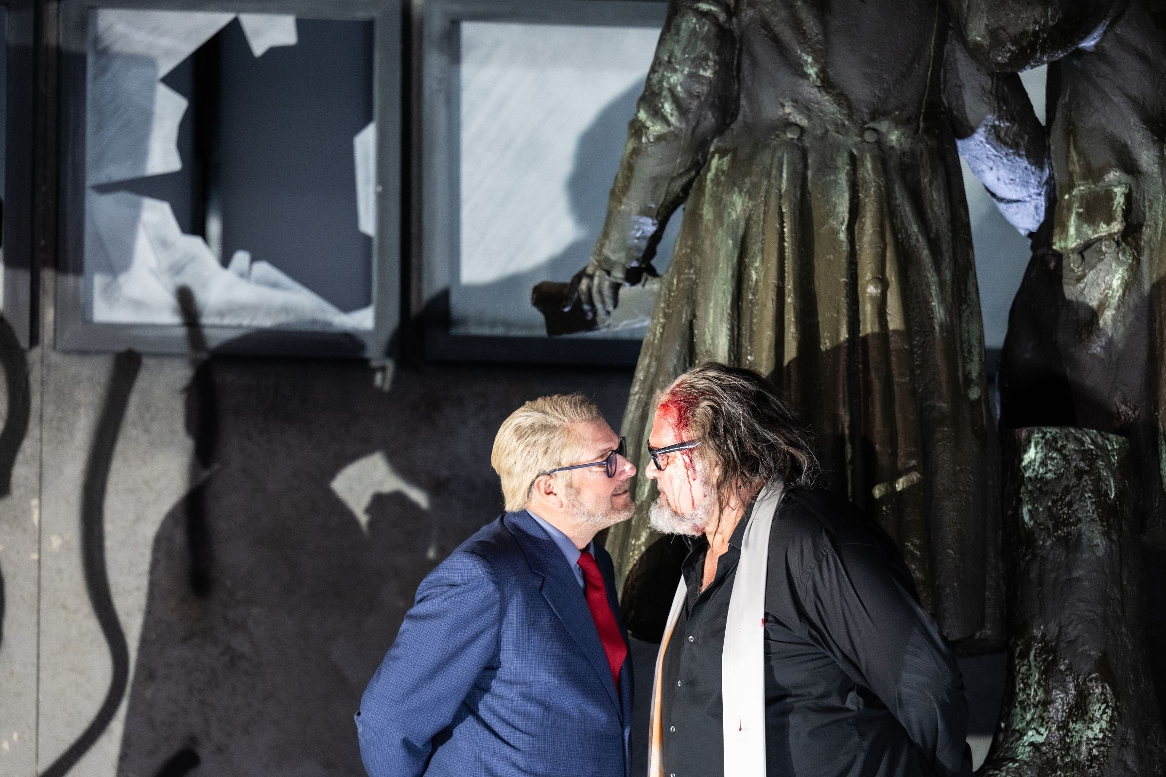 Andreas Koch (Walter) und Uwe Schenker-Prmius (Adam Richter) © Sandra Then