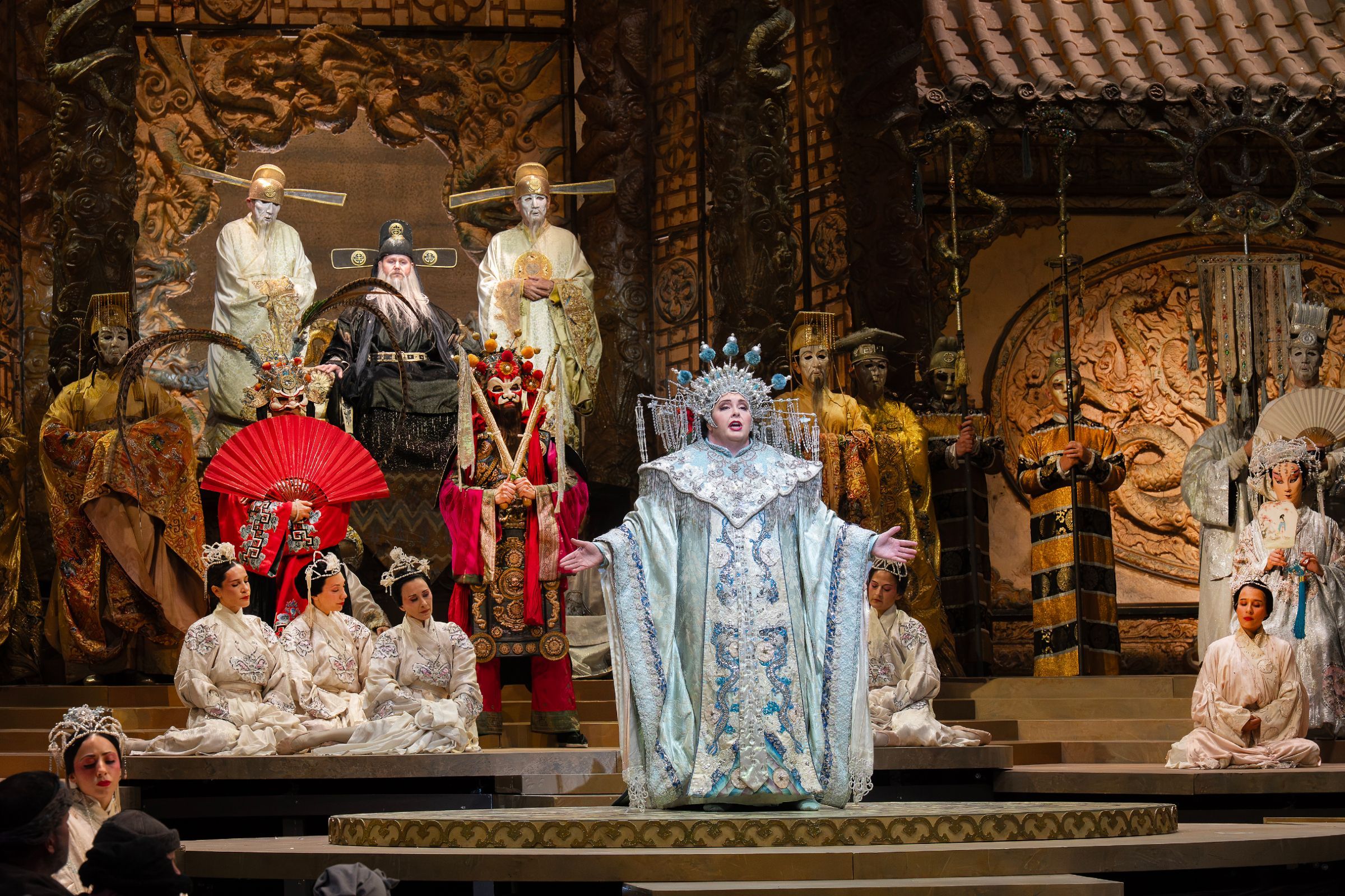 Angela Meade (Turandot) and ensemble &copy; Ken Howard | Met Opera