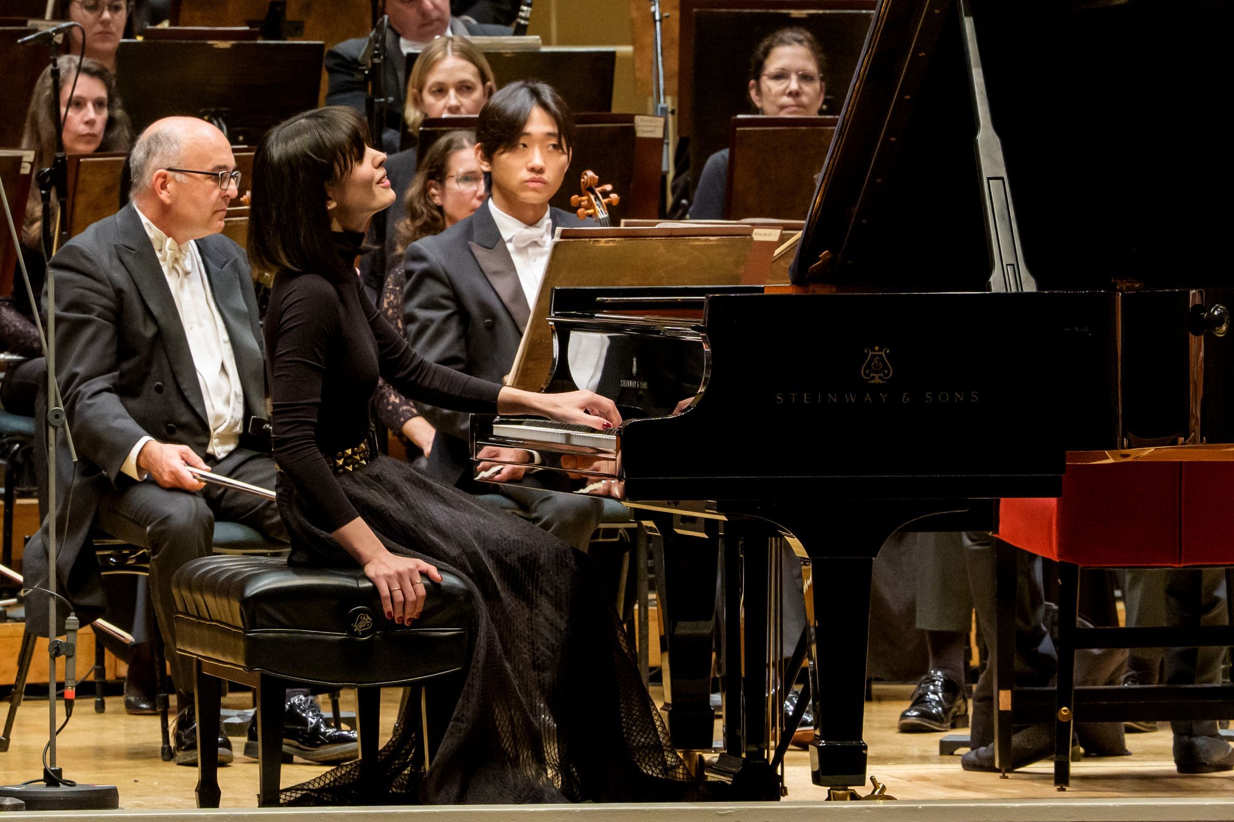 Alice Sara Ott and the Chicago Symphony Orchestra &copy; Todd Rosenberg Photography
