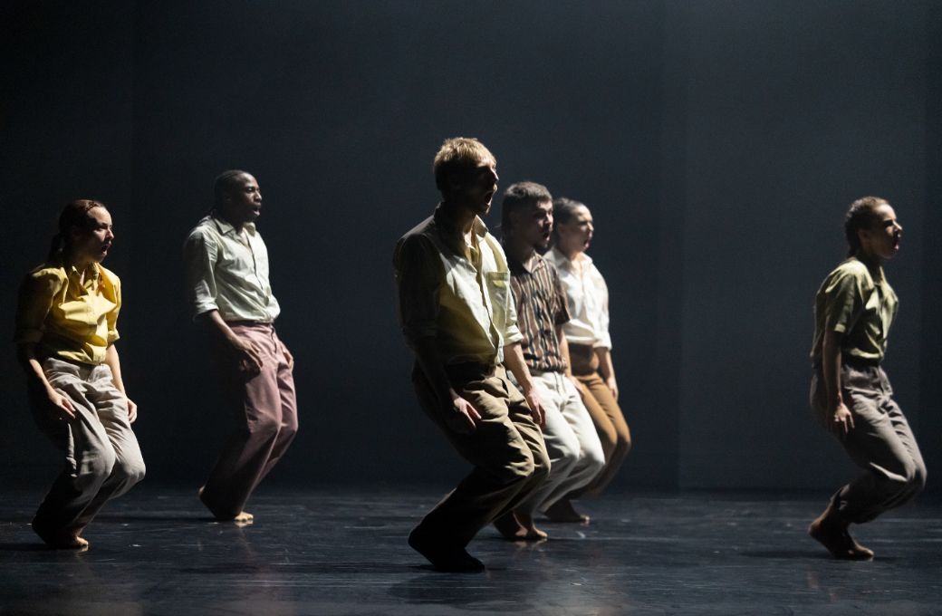 Opera Ballet Vlaanderen in Hofesh Shechter's <i>Grand Finale</i> &copy; Koen Broos, OBV