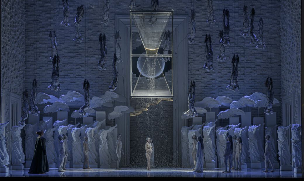 <i>Tha&iuml;s</i> &agrave; l'Op&eacute;ra National du Capitole de Toulouse &copy; Mirco Magliocca