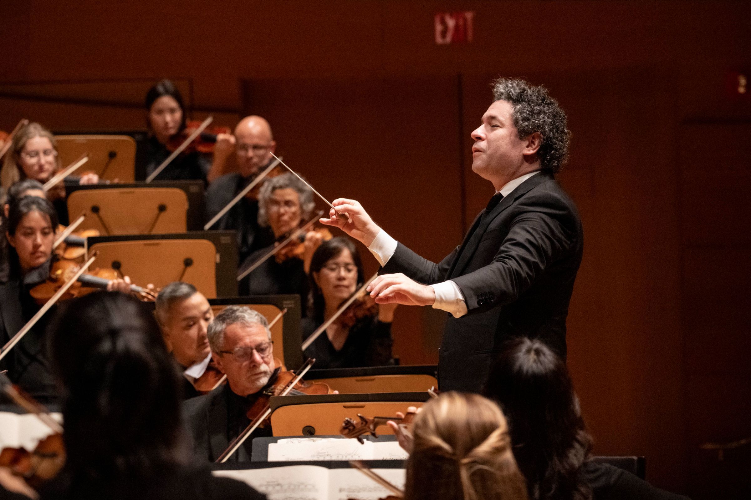 Gustavo Dudamel conducts the Los Angeles Philharmonic © Timothy Norris, courtesy of the Los Angeles Philharmonic Association