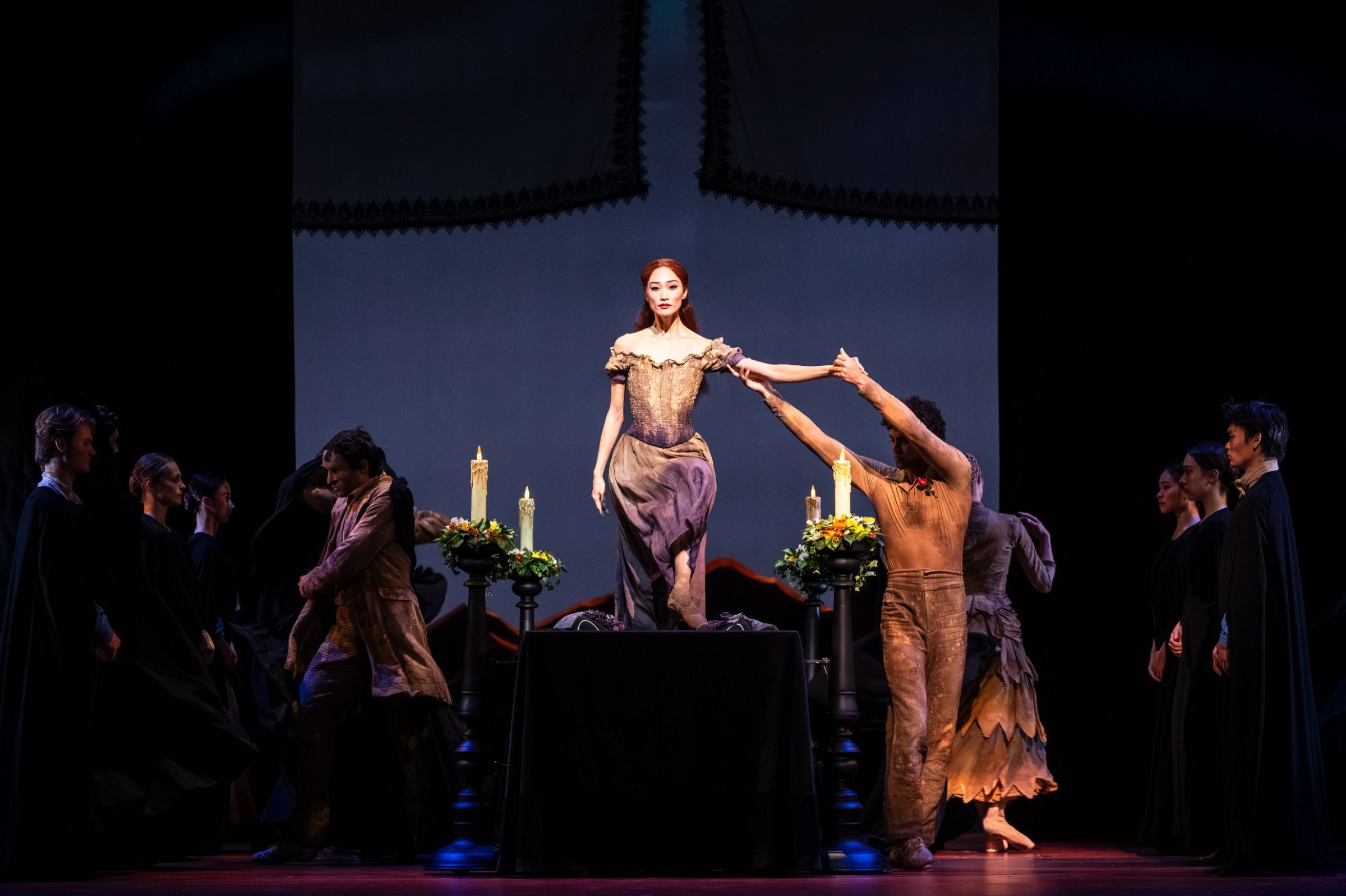 Fumi Kaneko as Elena and Francisco Serrano as José in Wheeldon's <i>Like Water for Chocolate</i> &copy; Foteini Christofilopoulou