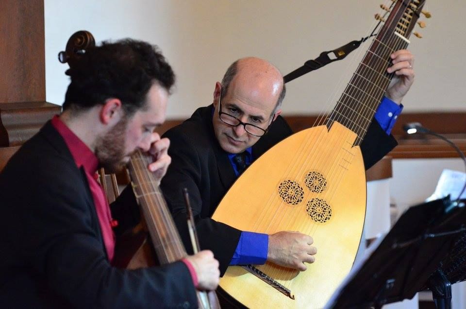Andrew Arceci (viola da gamba) and William Simms (theorbo) perform at Winchendon Music Festival &copy; Winchendon Music Festival
