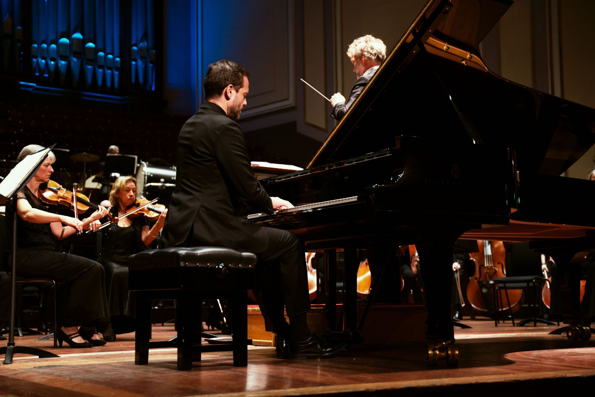 Francesco Piemontesi, Thomas Søndergård and the Royal Scottish National Orchestra © Joe Budi O’Brien