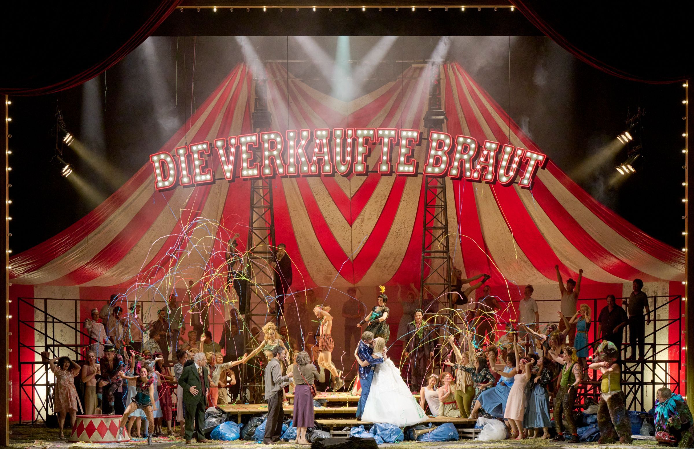 <i>Die verkaufte Braut</i> &copy; Wiener Staatsoper | Michael Pöhn