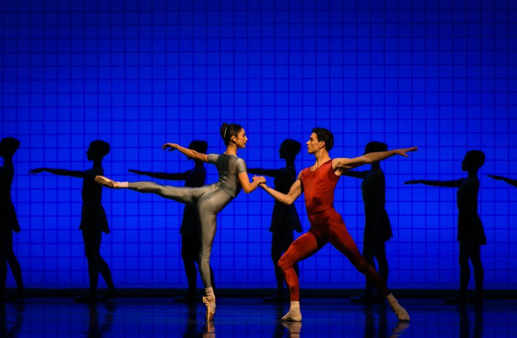 Robyn Hendricks and Maxim Zenin in Jerome Robbins <i>Glass Pieces</i> © Kate Longley