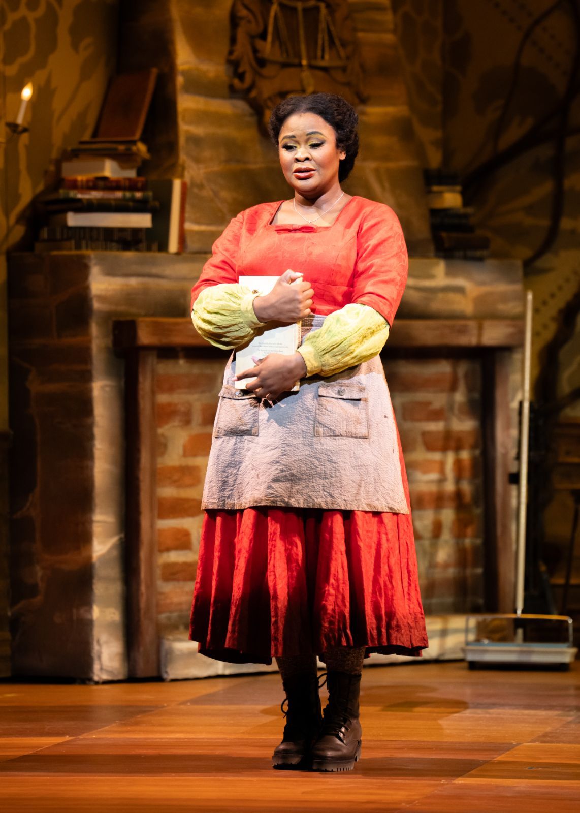 Siphokazi Molteno (Angelina) &copy; Andrew Schwartz