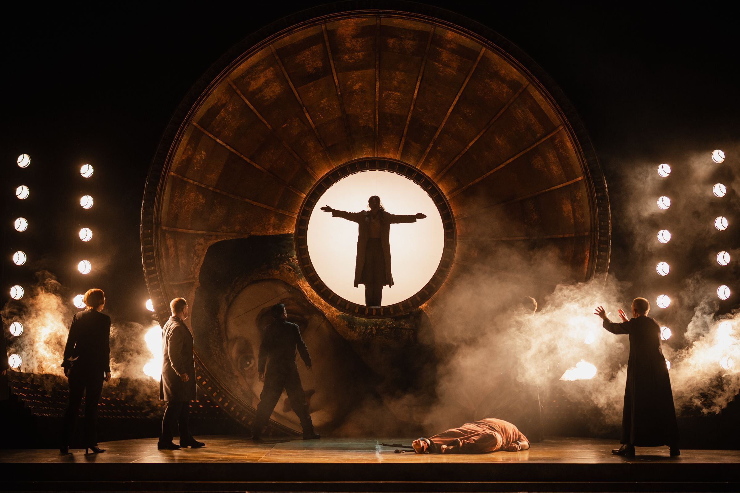 <i>Tosca</i>, Act 3 finale &copy; Dafydd Owen