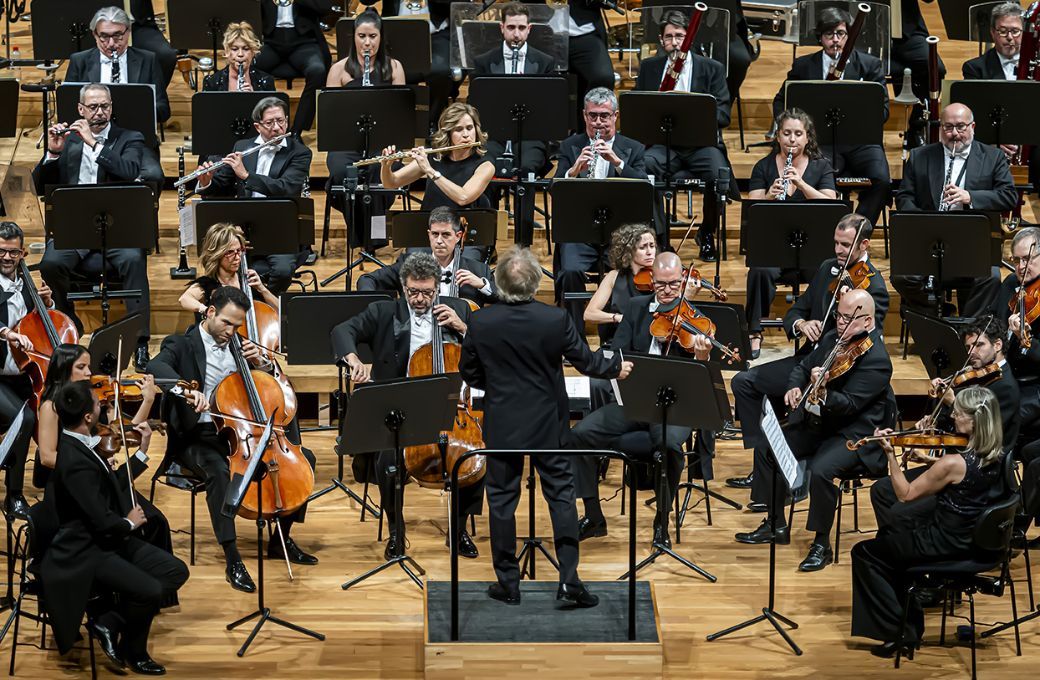 Thierry Fischer al frente de la OSCyL &copy; Orquesta Sinf&oacute;nica de Castilla y Le&oacute;n