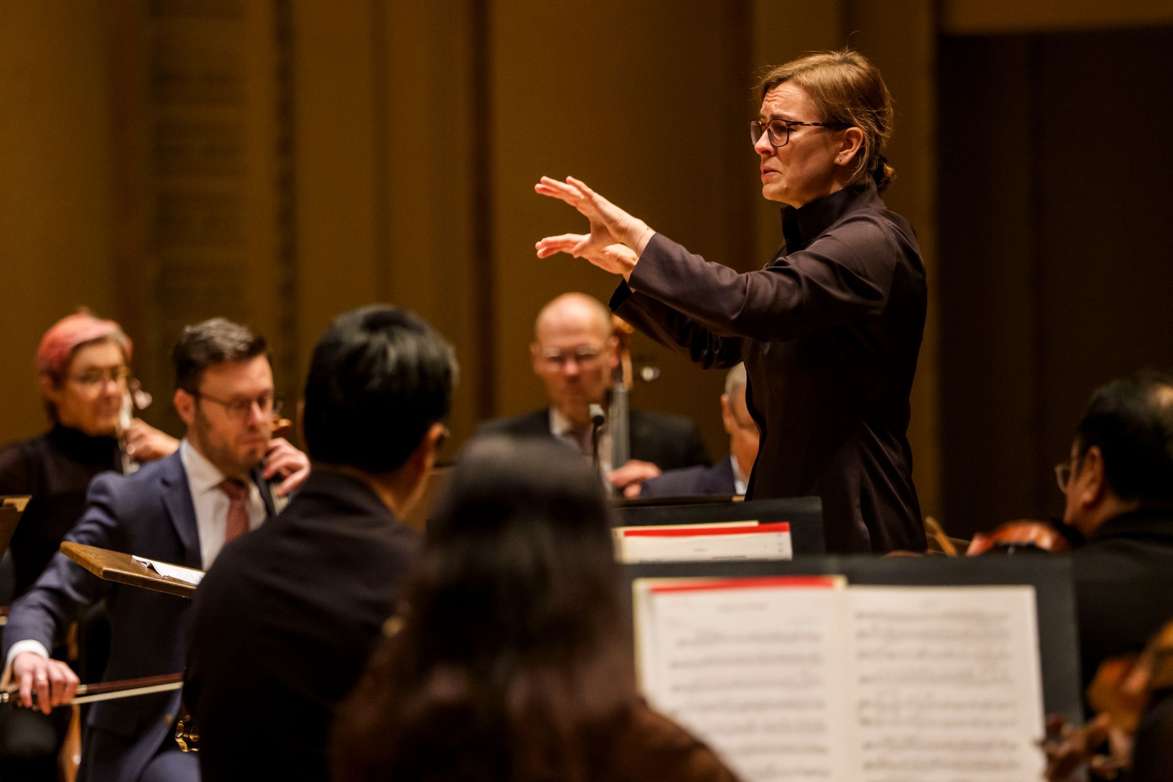 Daniela Candillari conducts the Chicago Symphony Orchestra &copy; Todd Rosenberg Photography