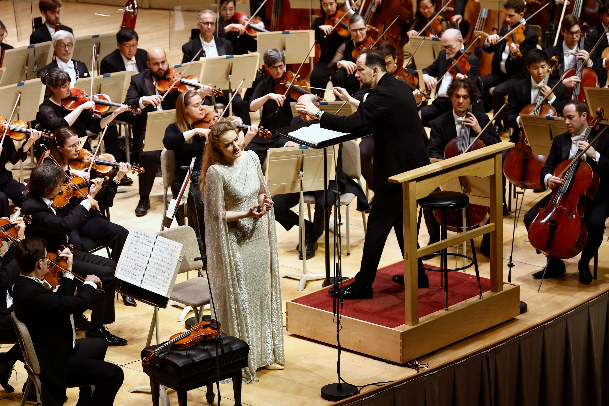 Nikola Hillebrand, Andris Nelsons and the Boston Symphony Orchestra &copy; Winslow Townson, courtesy of the BSO