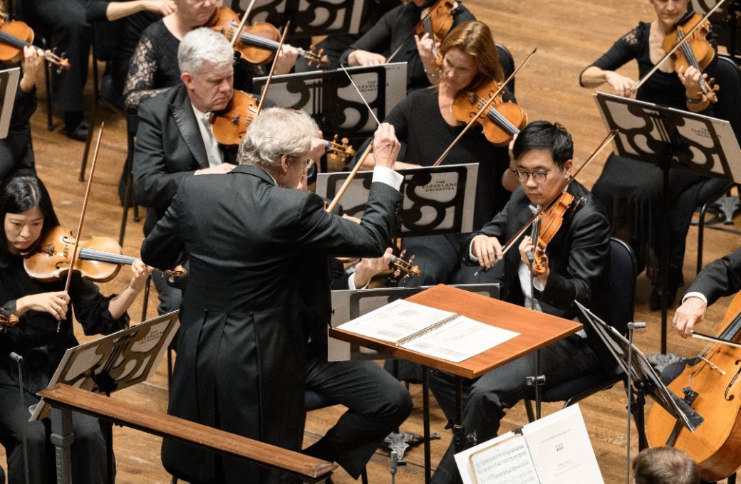 Franz Welser-Möst conducts The Cleveland Orchestra © Yevhen Gulenko