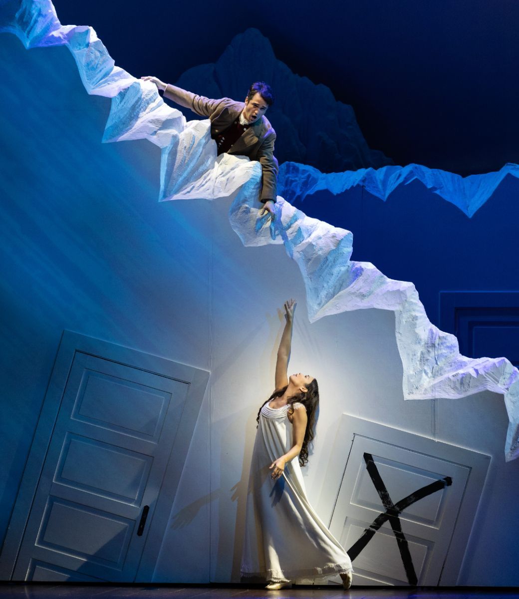 Xabier Anduaga (Elvino) and Nadine Sierra (Amina) &copy; Marty Sohl | Met Opera