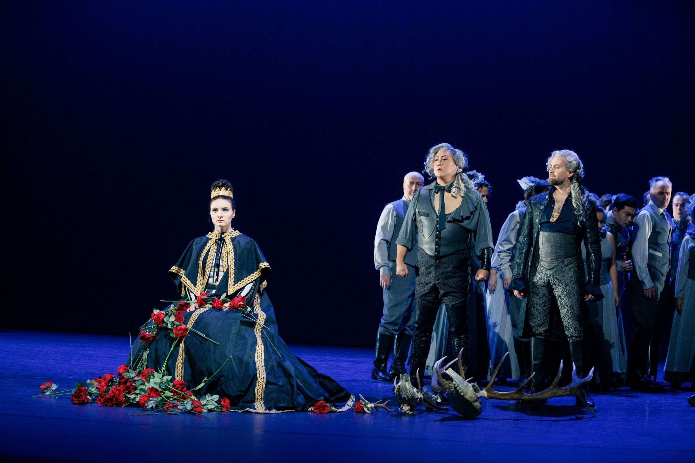 Anastasiya Taratorkina (Alphise), Kihun Yoon (Borilée) und Sébastian Monti (Calisis) © Felix Grünschloß