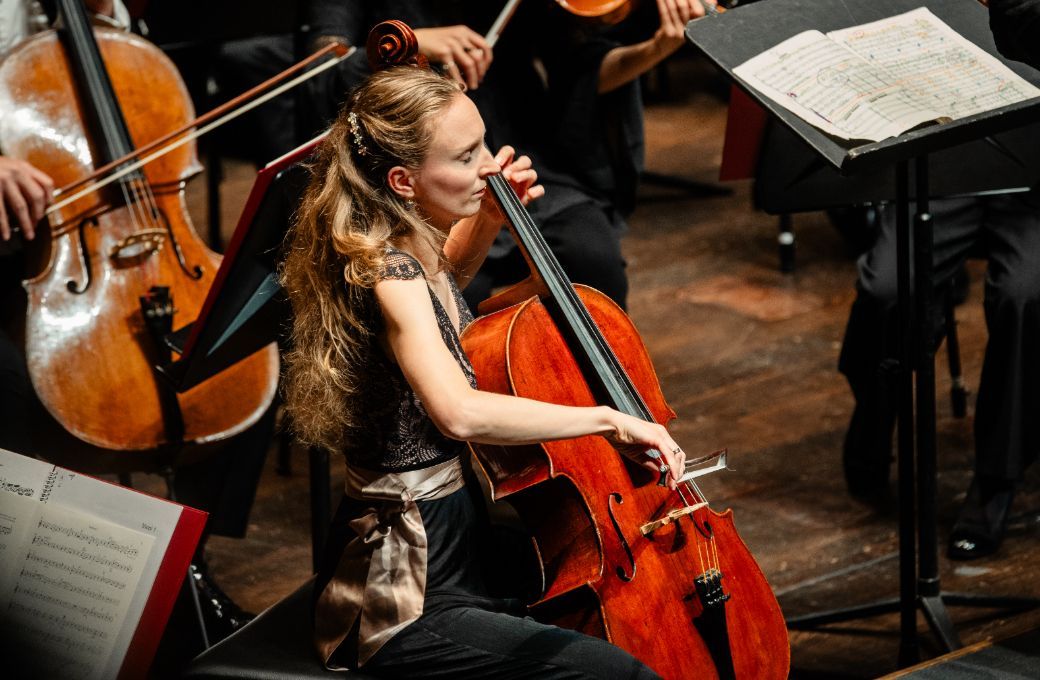 Marie-Elisabeth Hecker and the Antwerp Symphony Orchestra © Vincent Callot