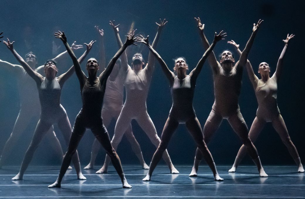 Paris Opera Ballet in Hofesh Shechter's <i>Red Carpet</i> © Steven Pisano