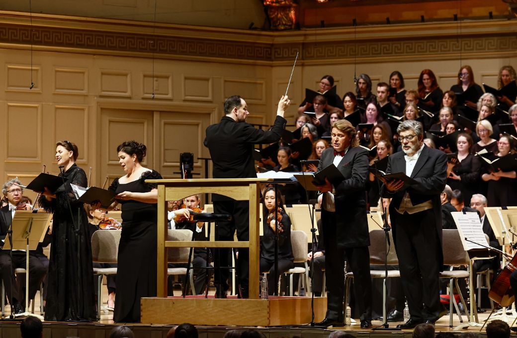 Soloists, Andris Nelsons and the Boston Symphony Orchestra and Tanglewood Festival Chorus © Winslow Townson, courtesy of the Boston Symphony Orchestra