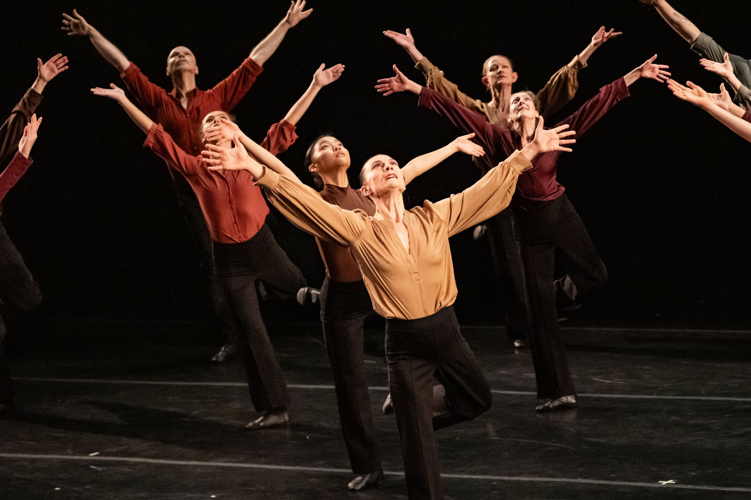 Limón Dance Company in José Limón's <i>Chaconne</i> © Steven Pisano