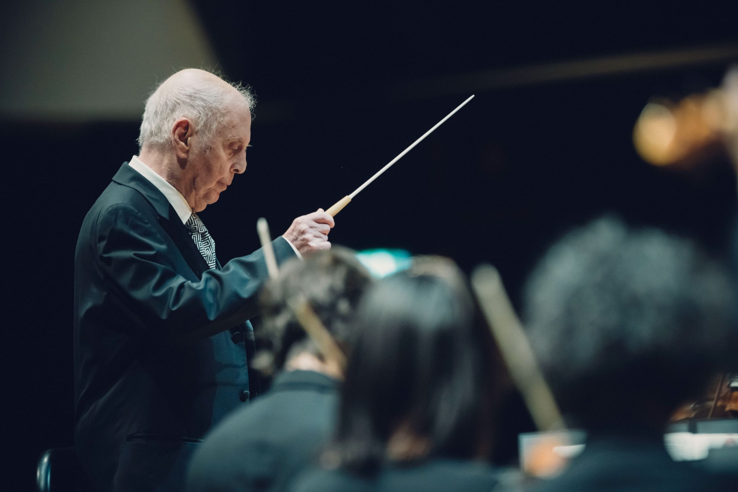 Daniel Barenboim dirige l'Orchestre de Paris © Denis Allard