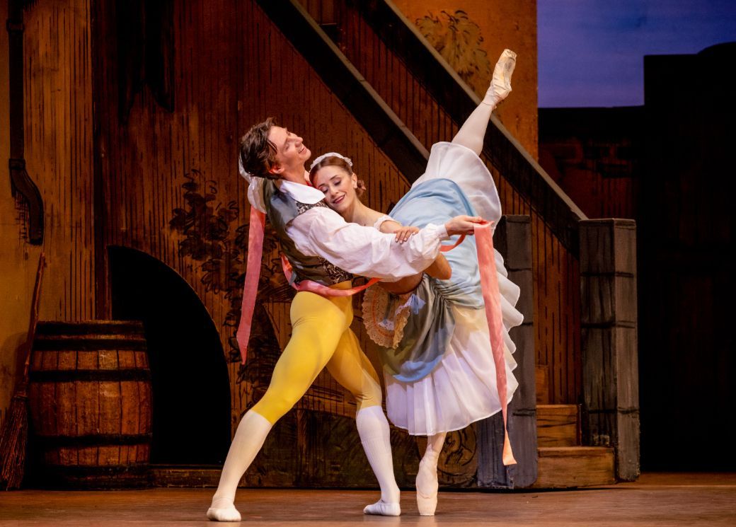 Vadim Muntagirov as Colas and Marianela N&uacute;&ntilde;ez as Lise in <i>La Fille mal gard&eacute;e</i> &copy; 2025 Alice Pennefather
