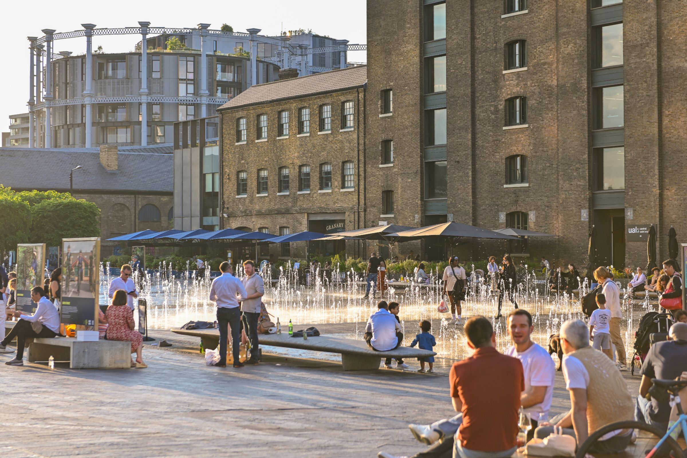 Granary Square, King’s Cross © Monika S Jakubowska