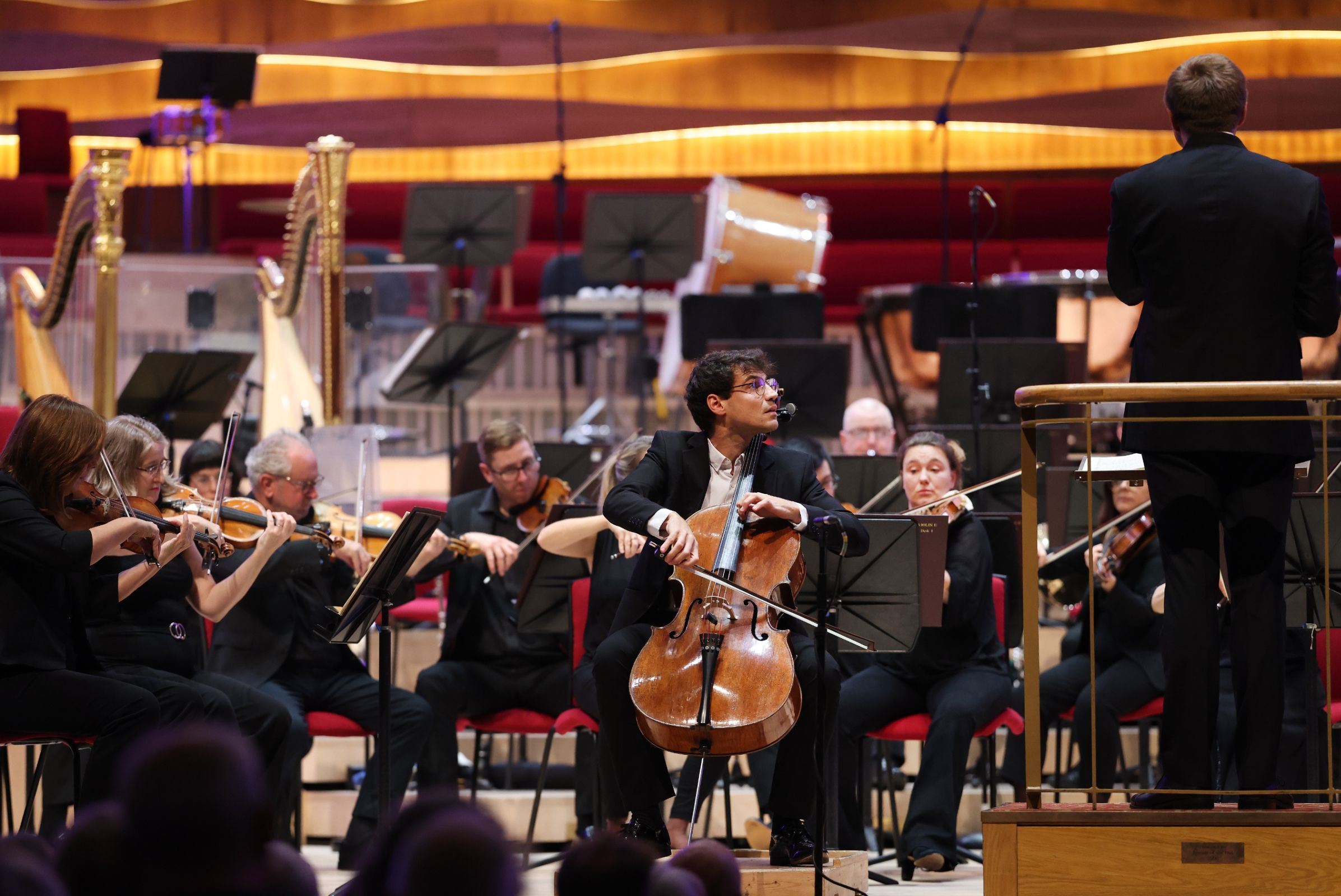 Victor Julien-Laferrière and the Royal Liverpool Philharmonic Orchestra &copy; Gareth Jones