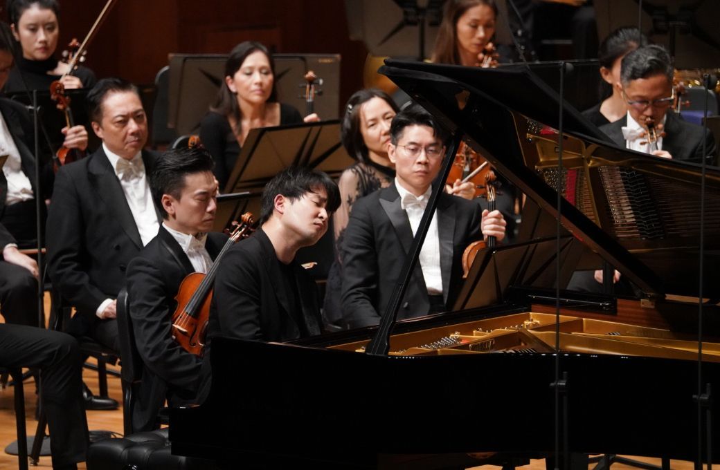 Yekwon Sunwoo and the Hong Kong Philharmonic © Seoul Arts Center