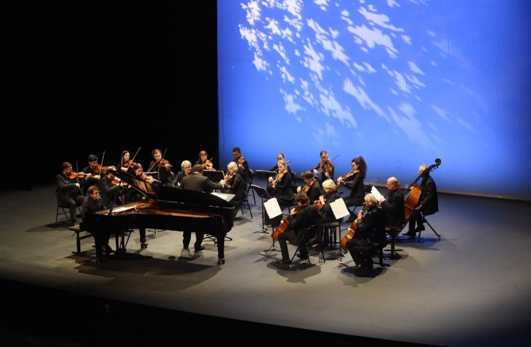 Vahan Mardirossian, Vardan Mamikonian et l'Orchestre Royal de Chambre de Wallonie &copy; Yvan Bernaer