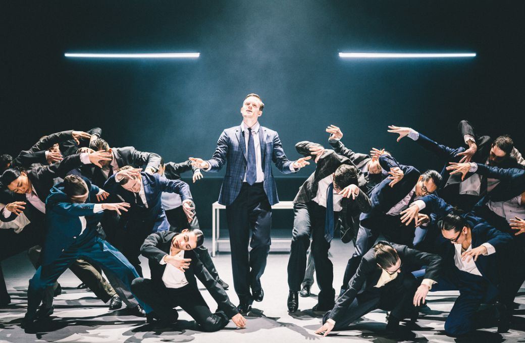 <i>Figures in Extinction</i> © Rahi Rezvani