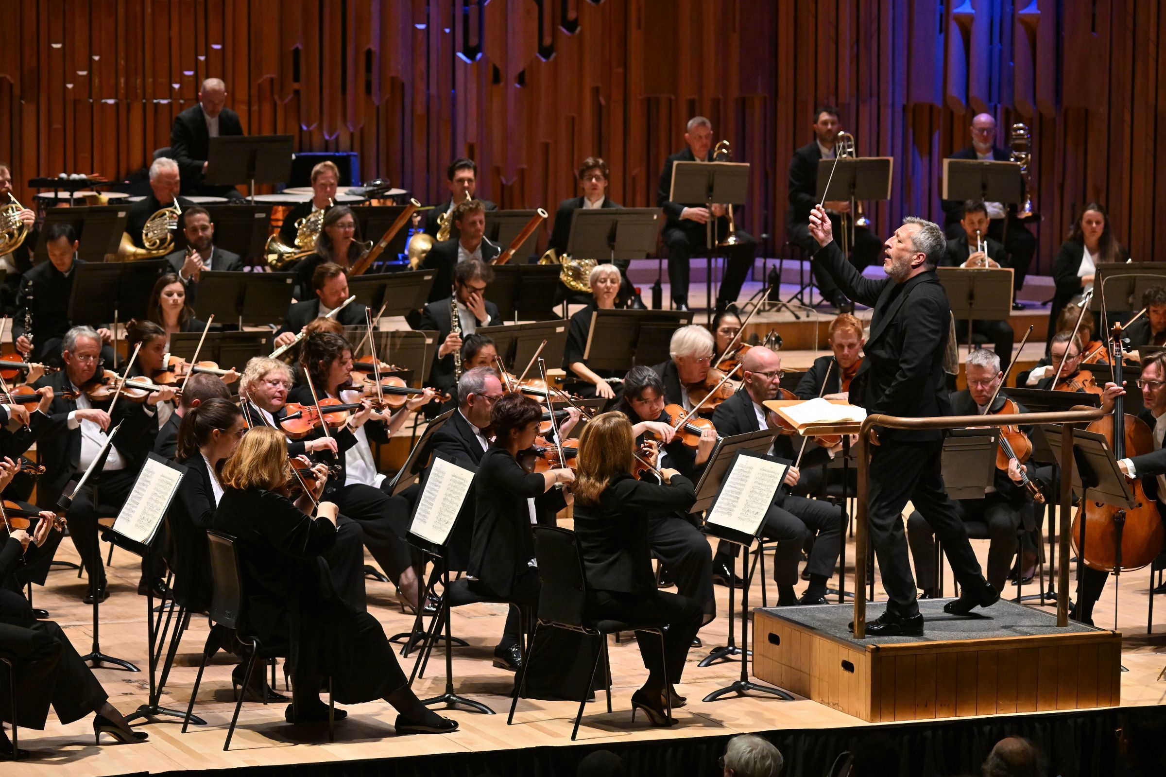 Thomas Adès and the London Symphony Orchestra &copy; LSO | Mark Allan