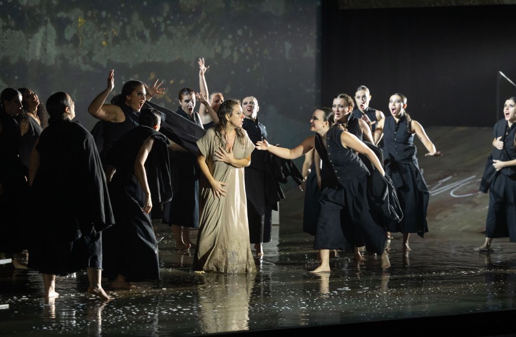 Berna Perles como Yerma &copy; Miguel Barreto | Auditorio de Tenerife