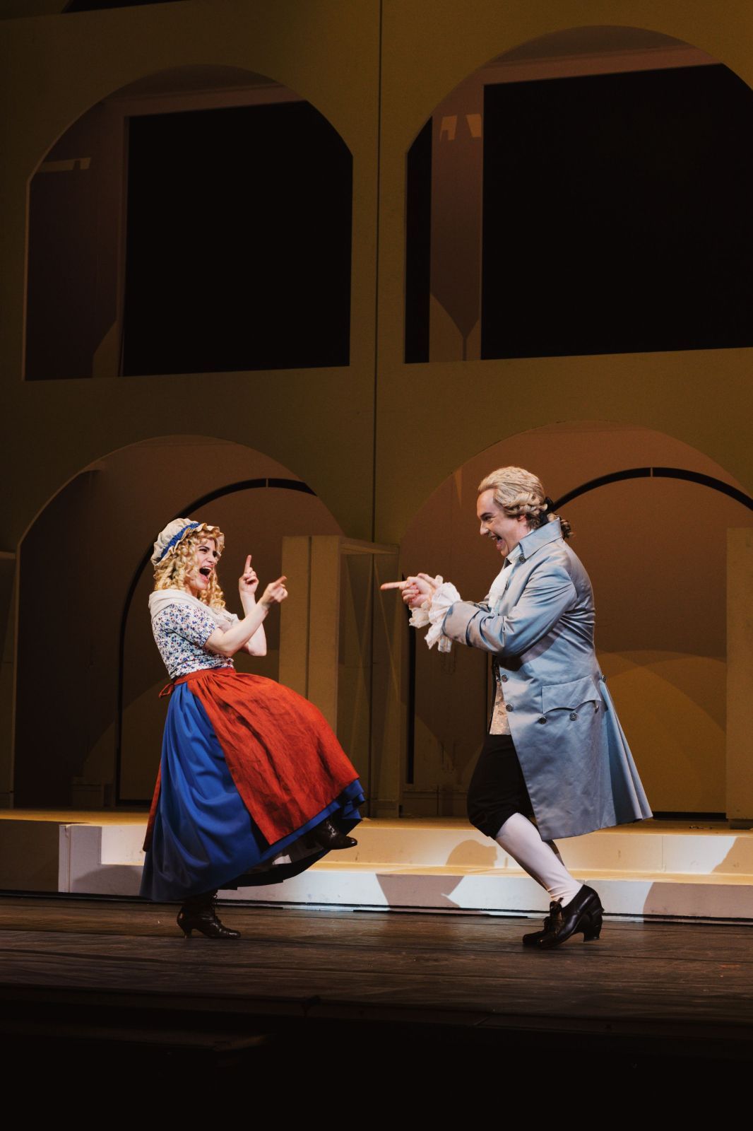 Juliette Khalil (Ciboletta) und David Kerber (Caramello) &copy; Marco Sommer | Volksoper Wien