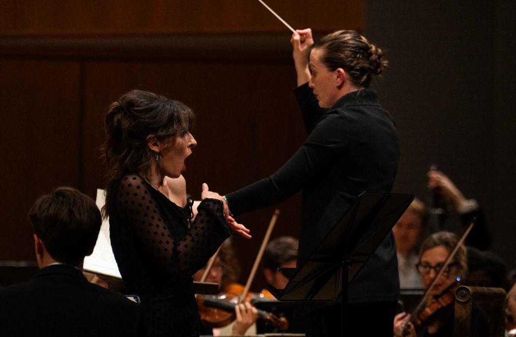 Faustine de Monès and Elena Schwarz © David Hughes | The Hallé