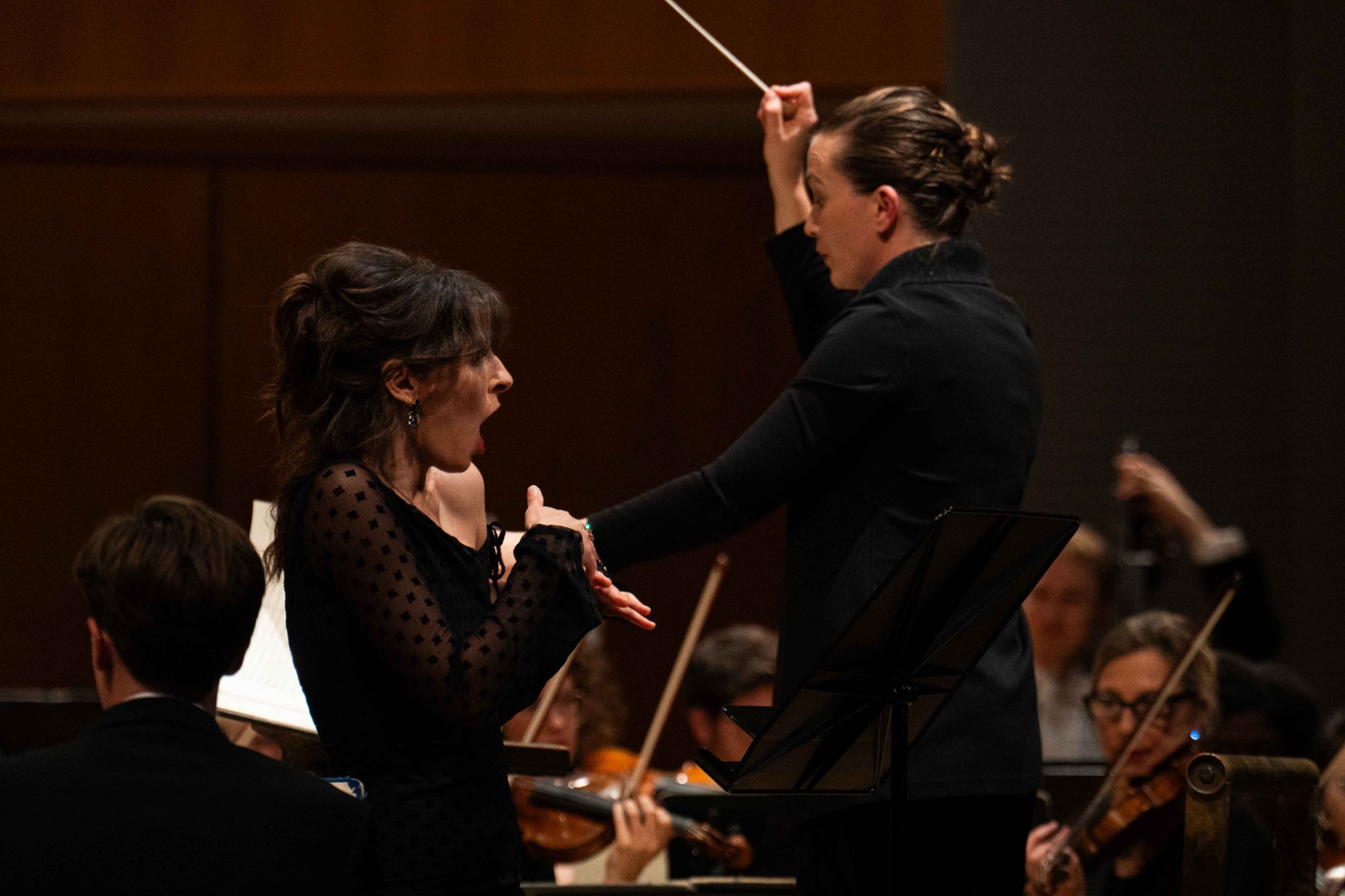 Faustine de Monès and Elena Schwarz &copy; David Hughes | The Hallé