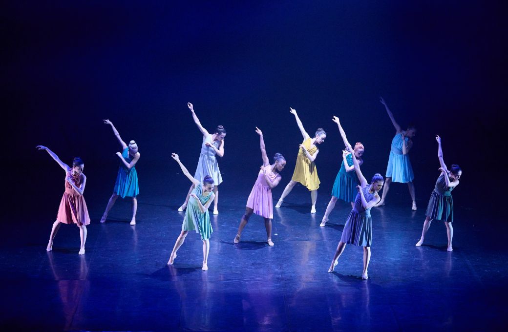 Joburg Ballet in Dane Hurst's <i>Resonance</i> © Lauge Sorensen