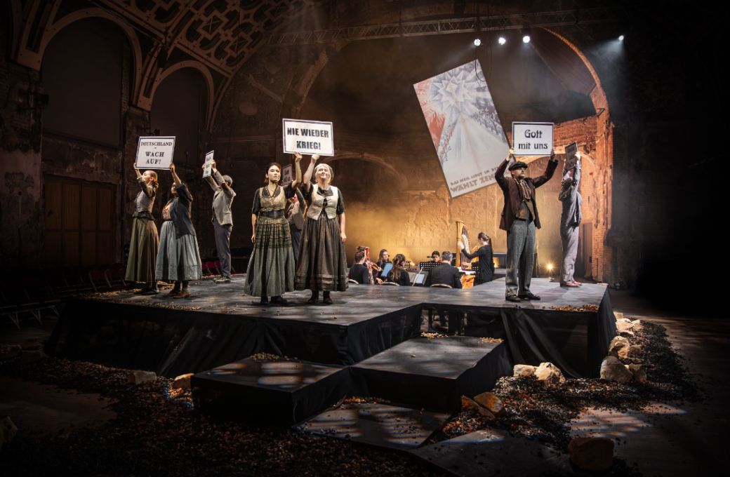 <i>Die Rheinnixen</i> © Craig Fuller