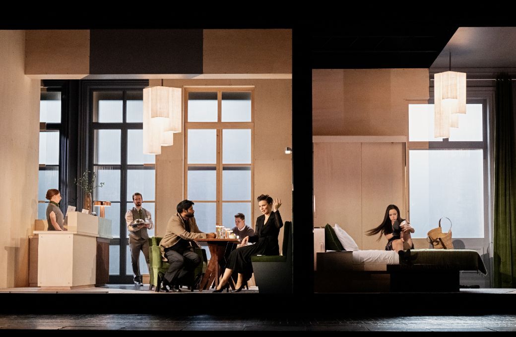 <i>The Makropulos Case</i> © The Royal Opera | Camilla Greenwell