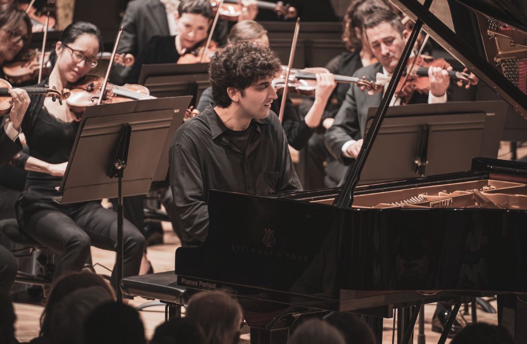 Roman Borisov dans le <i>Deuxième Concerto</i> de Rachmaninov © Romain Alcaraz
