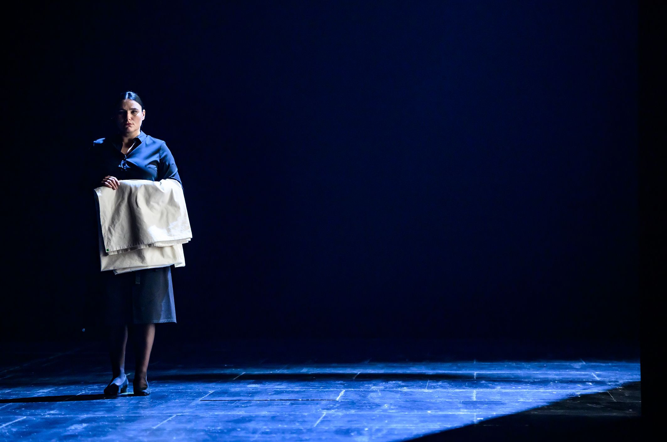 Almerija Delic (Tereza) © Bettina Stoess