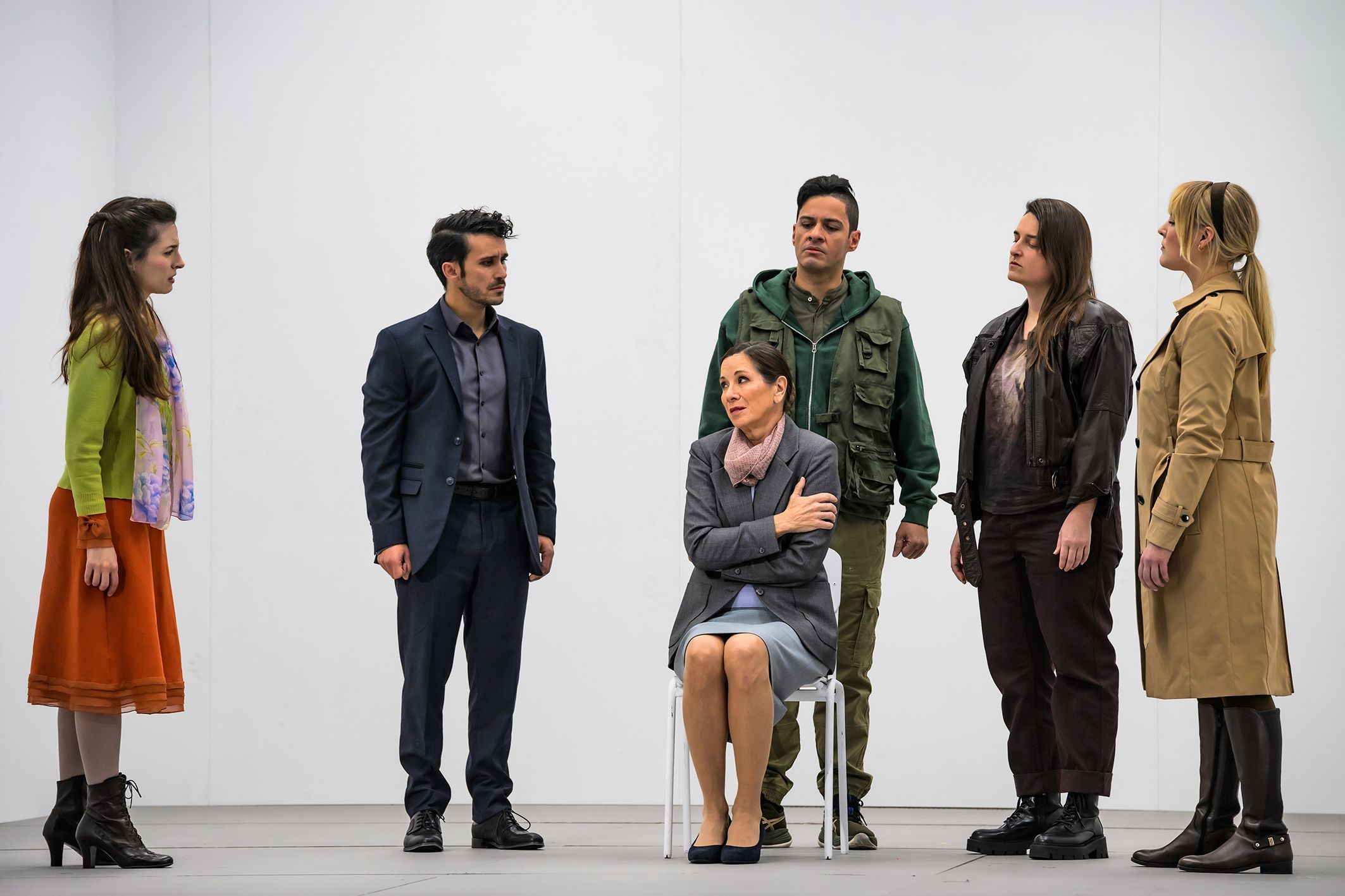 Martha Sotiriou, Manuel Ried, Fredrika Brillembourg, Emanoel Velozo, Lou Denès, Caroline Ottocan © Bettina Stoess
