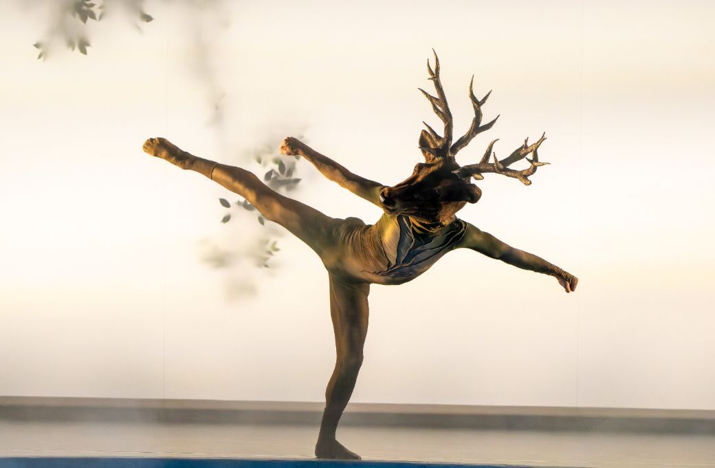 Tanaka Roki in Mthuthuzeli November's <i>Oh Deer</i> &copy; Ingo Hoehn