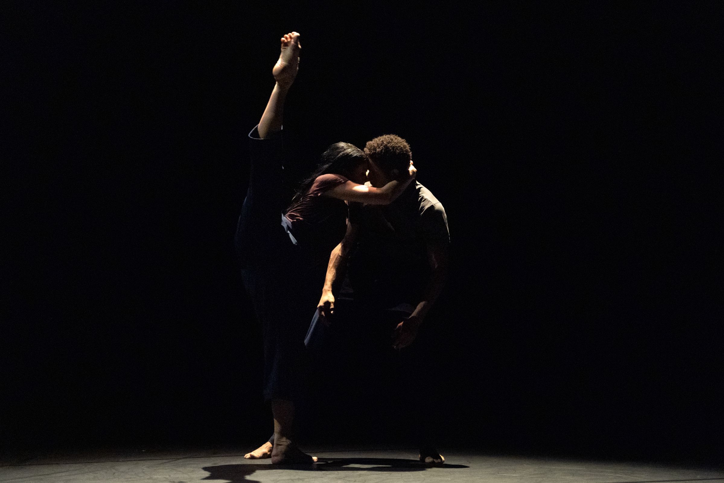 Natalia Osipova and Patricio Revé in Akram Khan's <i>Mud of Sorrow</i> &copy; Andrej Uspenski