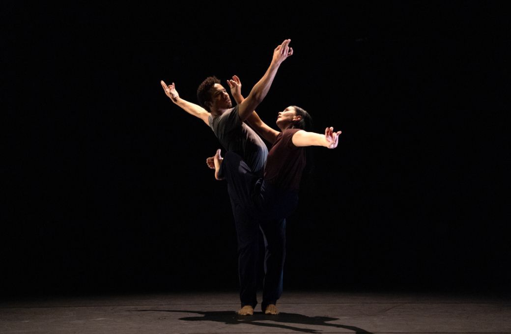 Patricio Rev&eacute; and Natalia Osipova in Akram Khan's <i>Mud of Sorrow</i> &copy; Andrej Uspenski