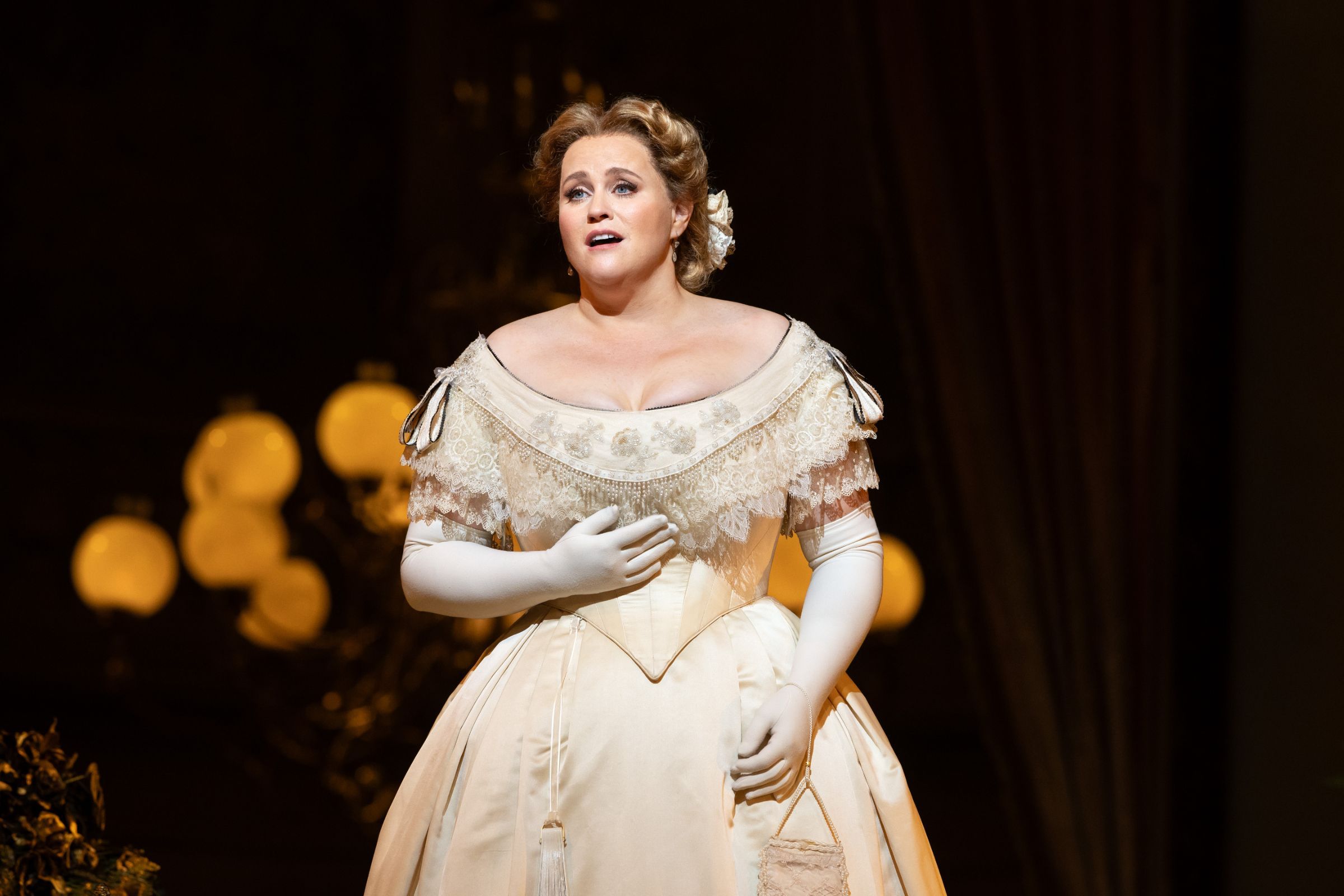 Rachel Willis-Sørensen (Arabella) &copy; Marty Sohl | Met Opera