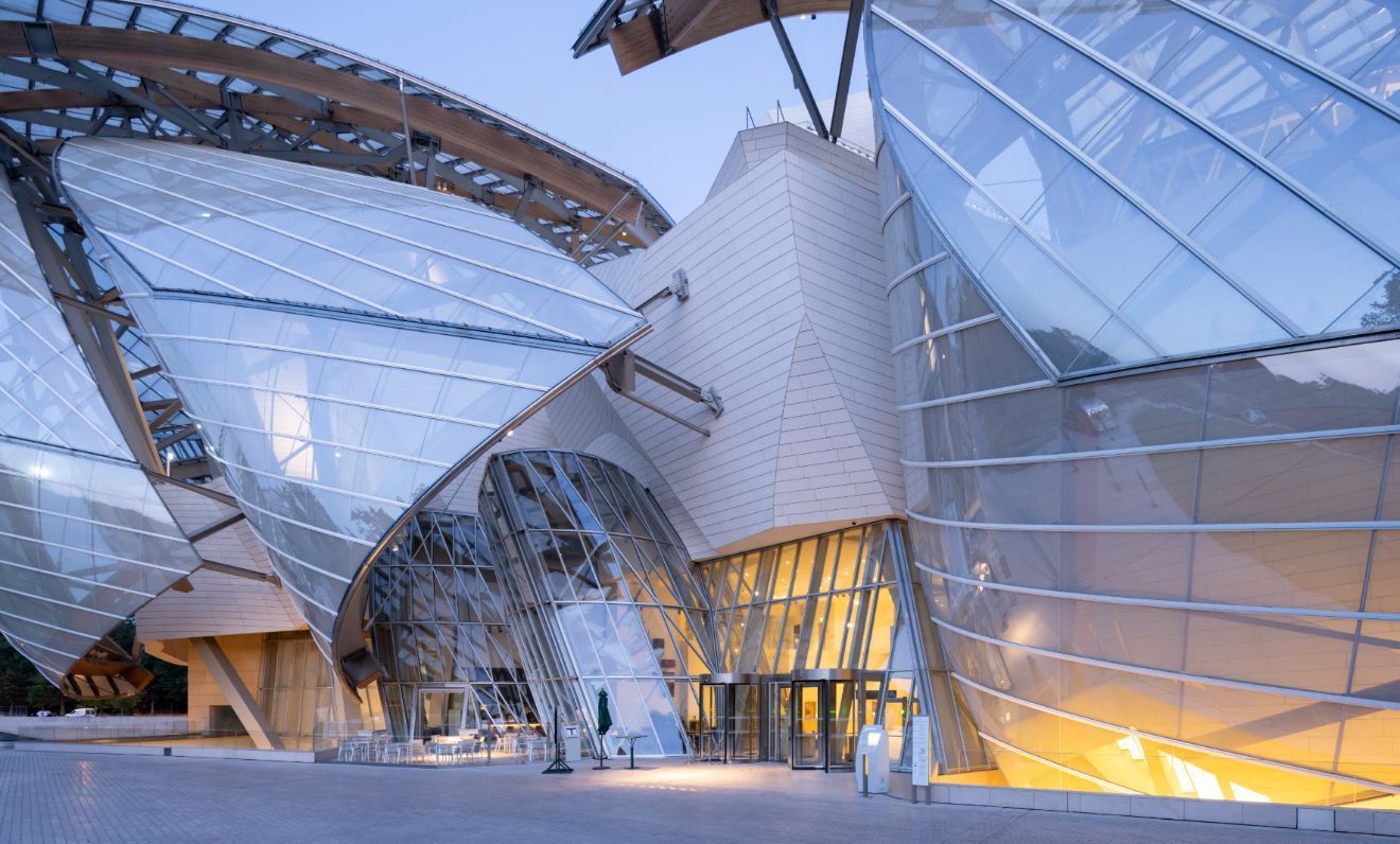 Façade nord du bâtiment de la Fondation Louis Vuitton &copy; Fondation Louis Vuitton / Iwan Baan