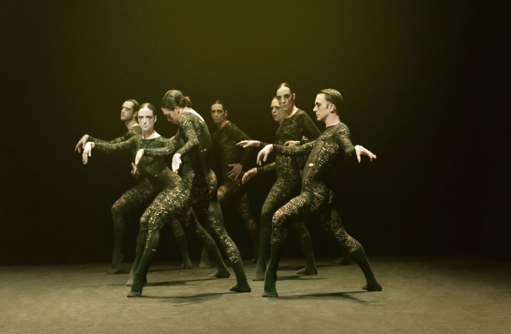 S-E-D in Sharon Eyal and Gai Behar's <i>Into the Hairy</i> &copy; Katerina Jebb