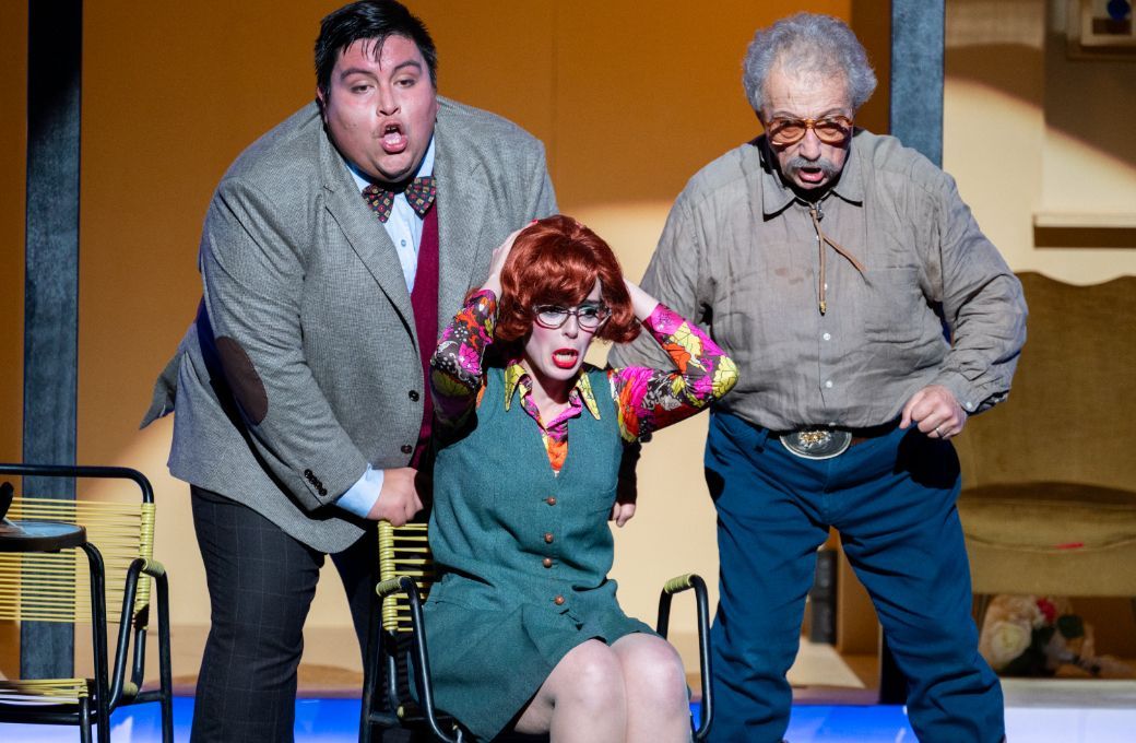 Cristóbal Campos Marín (Pepé), Cristina De Carolis (Rita) and Alessandro Corbelli (Gasparo) © Gianfranco Rota