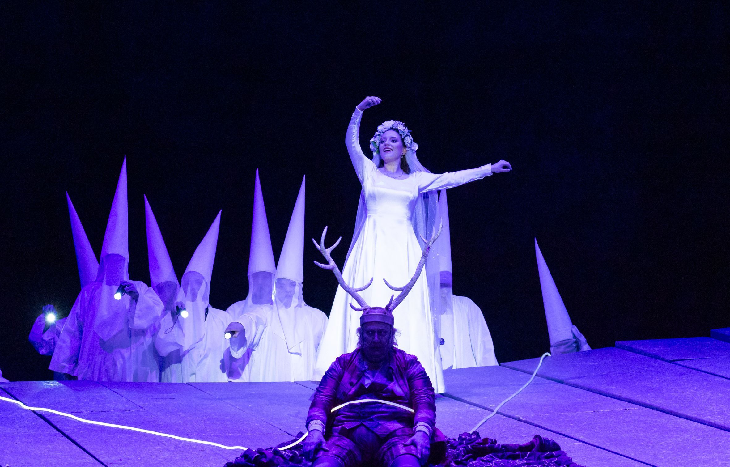 Emily Pogorelc (Nannetta), Ambrogio Maestri (Falstaff) &copy; Wiener Staatsoper | Stephan Brückler